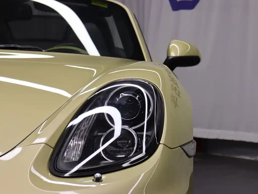 Photo 11 - Porsche Boxster