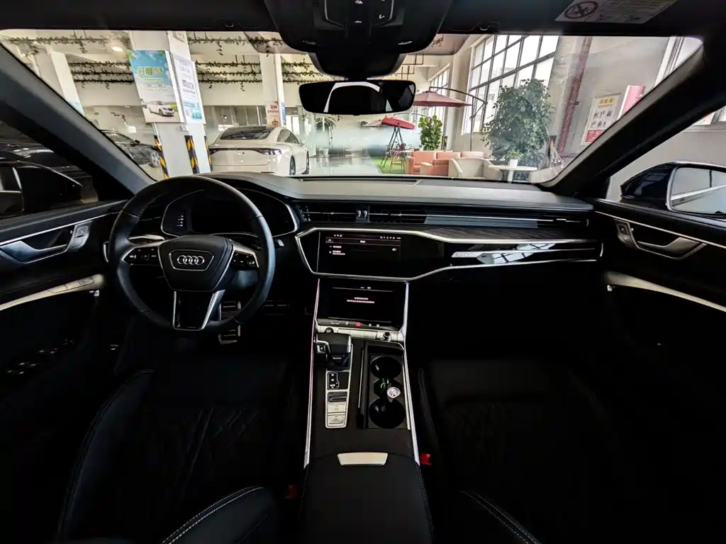 Audi A6L 2025 45 TFSI quattro Premium Sport фото 22