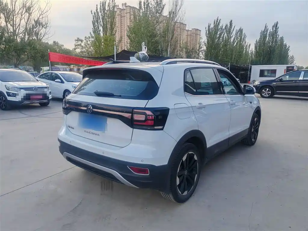 Volkswagen Tanying 2021 1.5L Automatic Smart Connect Edition фото 7
