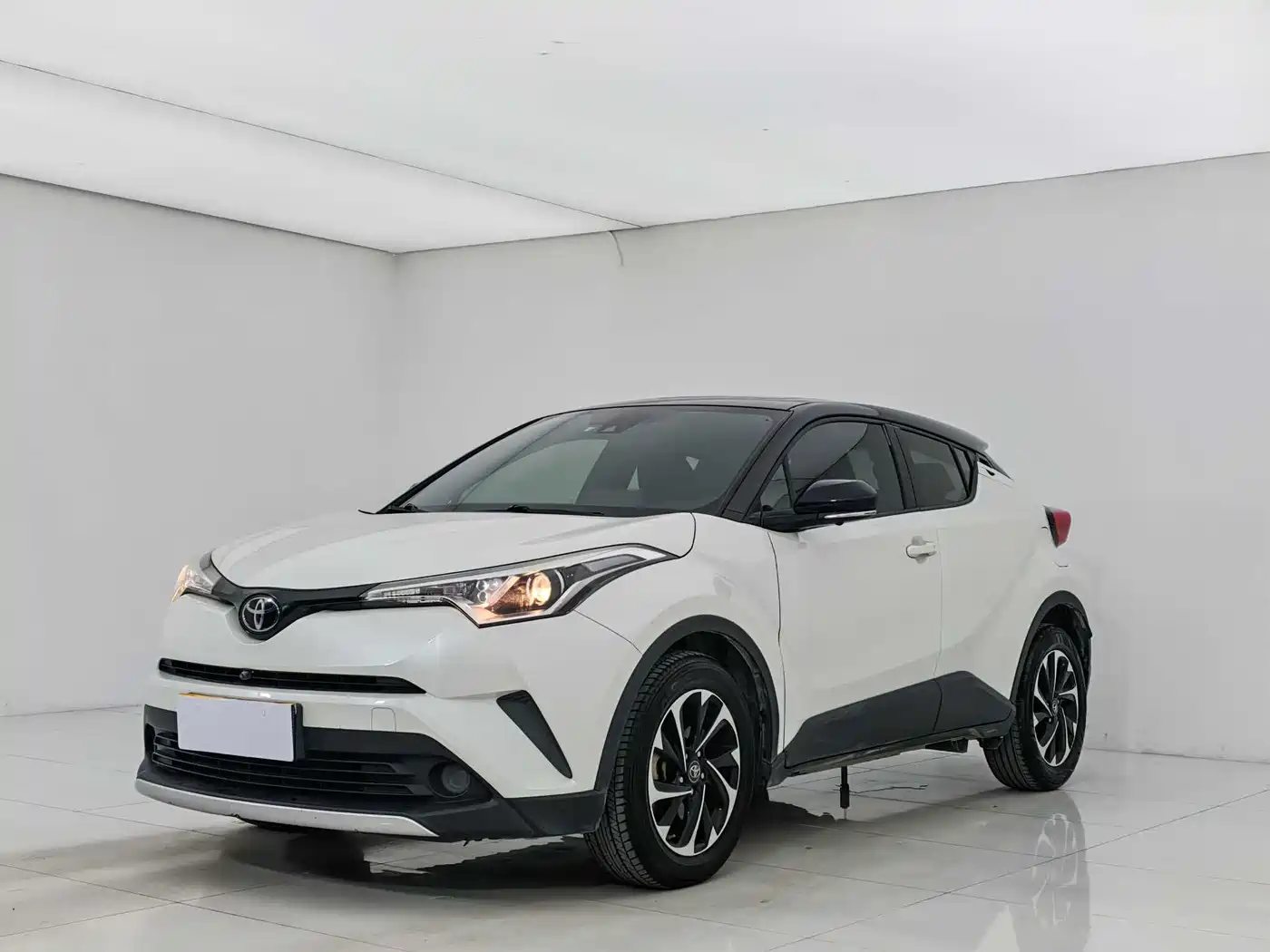 Toyota IZOA 2020 2.0L Yi Xiang Edition