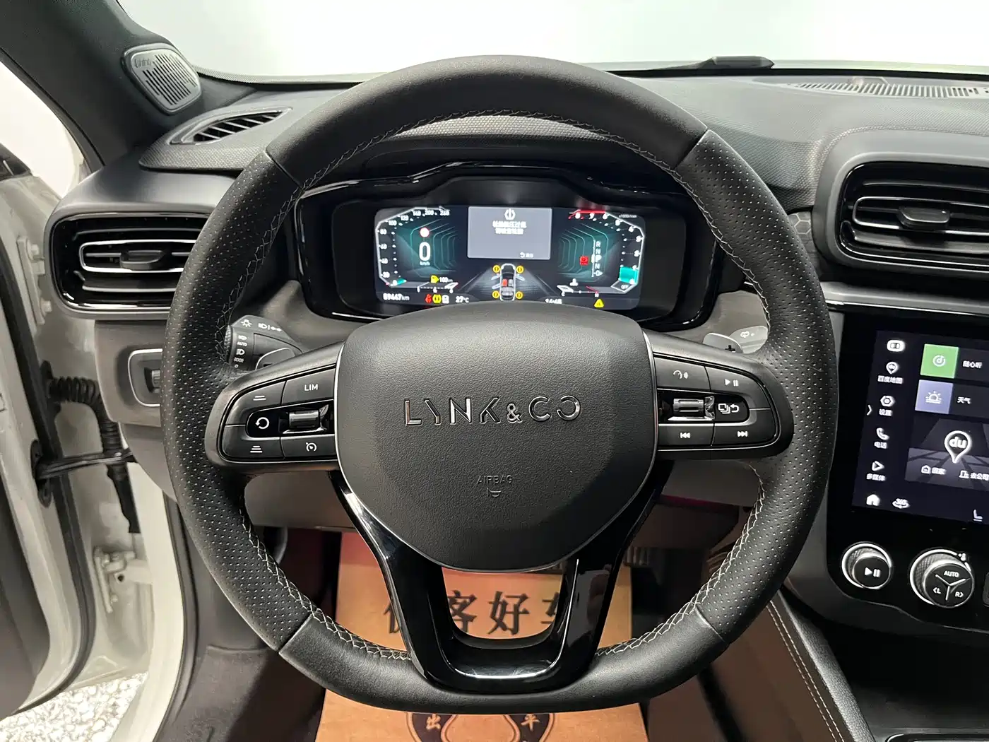 Lynk & Co 03 2021 1.5TD DCT Jin Champion Edition фото 8