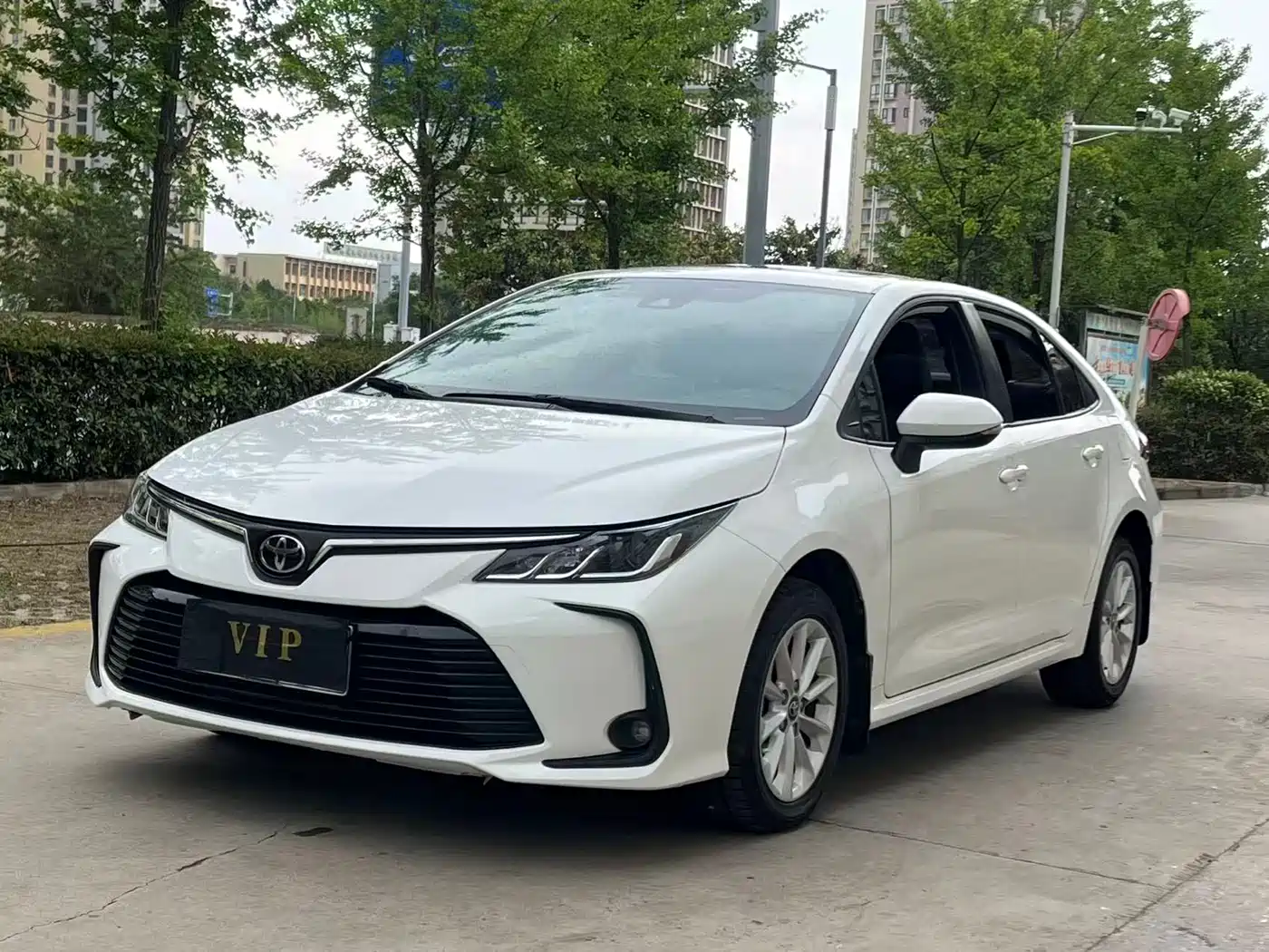 Toyota Corolla 2023 1.2T Elite Edition фото 2
