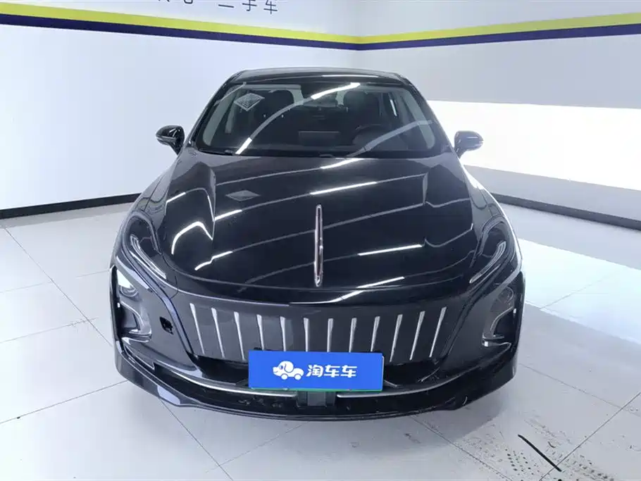 Hongqi E-QM5 2021 Ride-hailing Charging Basic Edition 5-seater фото 2