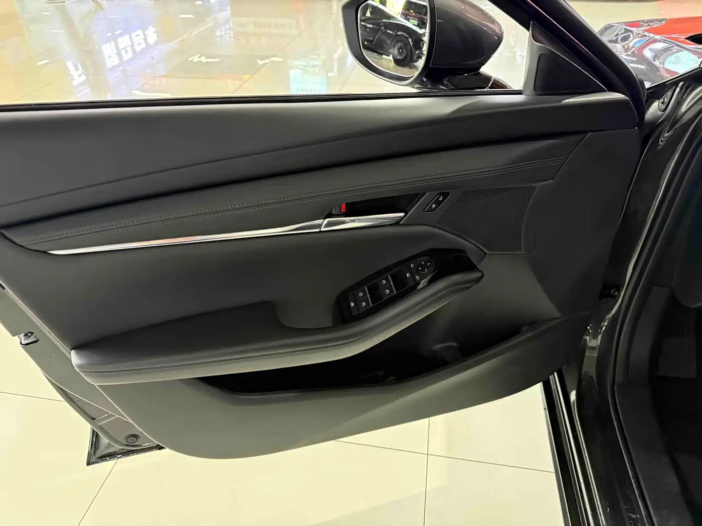MAZDA 3 ANGKESAILA