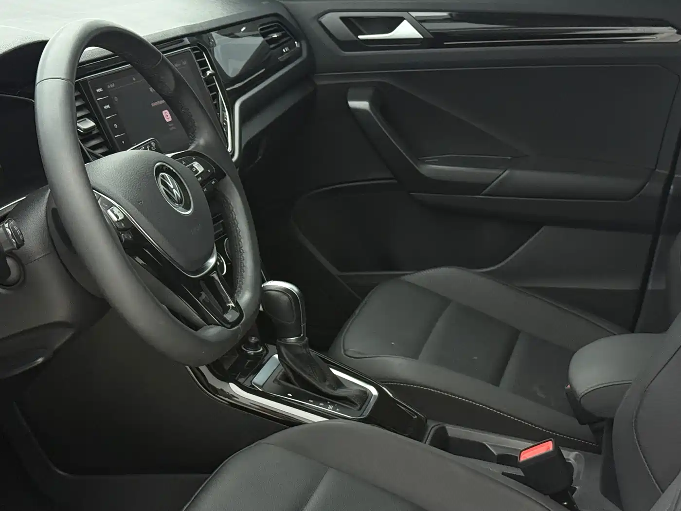 Volkswagen T-ROC 2021 280TSI DSG 2WD Comfort Connected фото 15