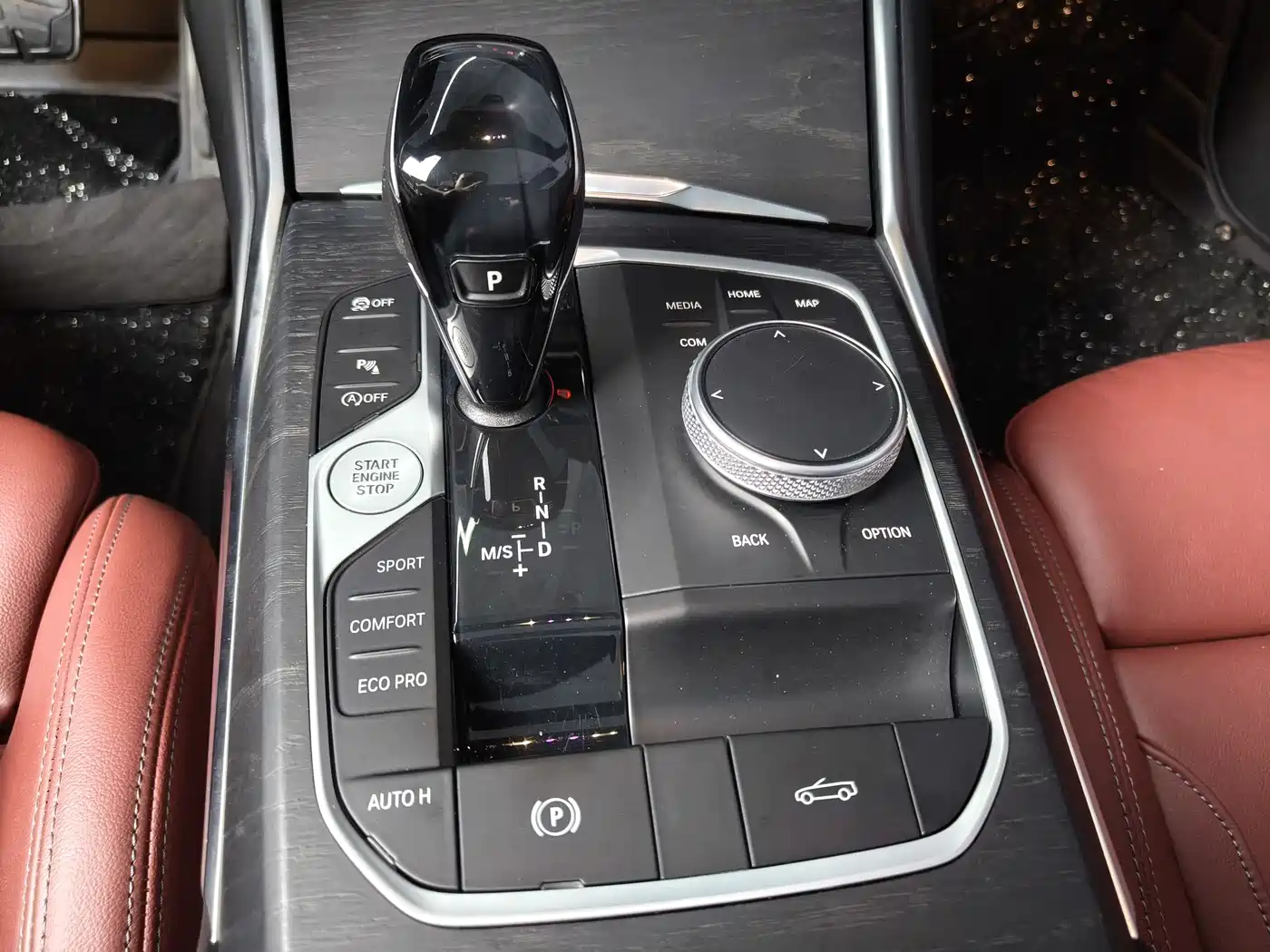 BMW 4 Series 2021 425i Convertible M Sport Package фото 24