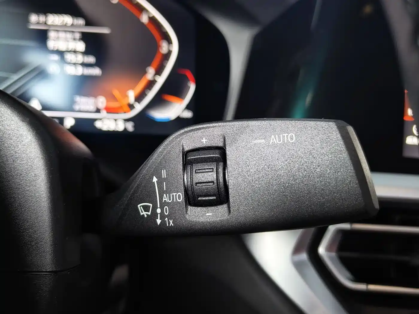 BMW 4 Series 2021 425i Convertible M Sport Package фото 23