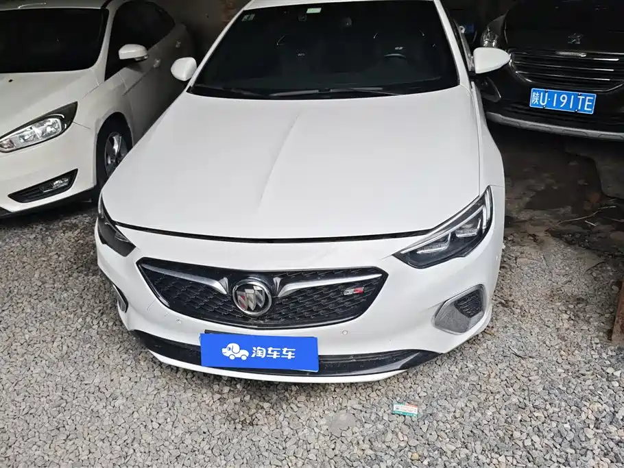 Buick Regal 2017 GS 28T Luxury Model фото 2