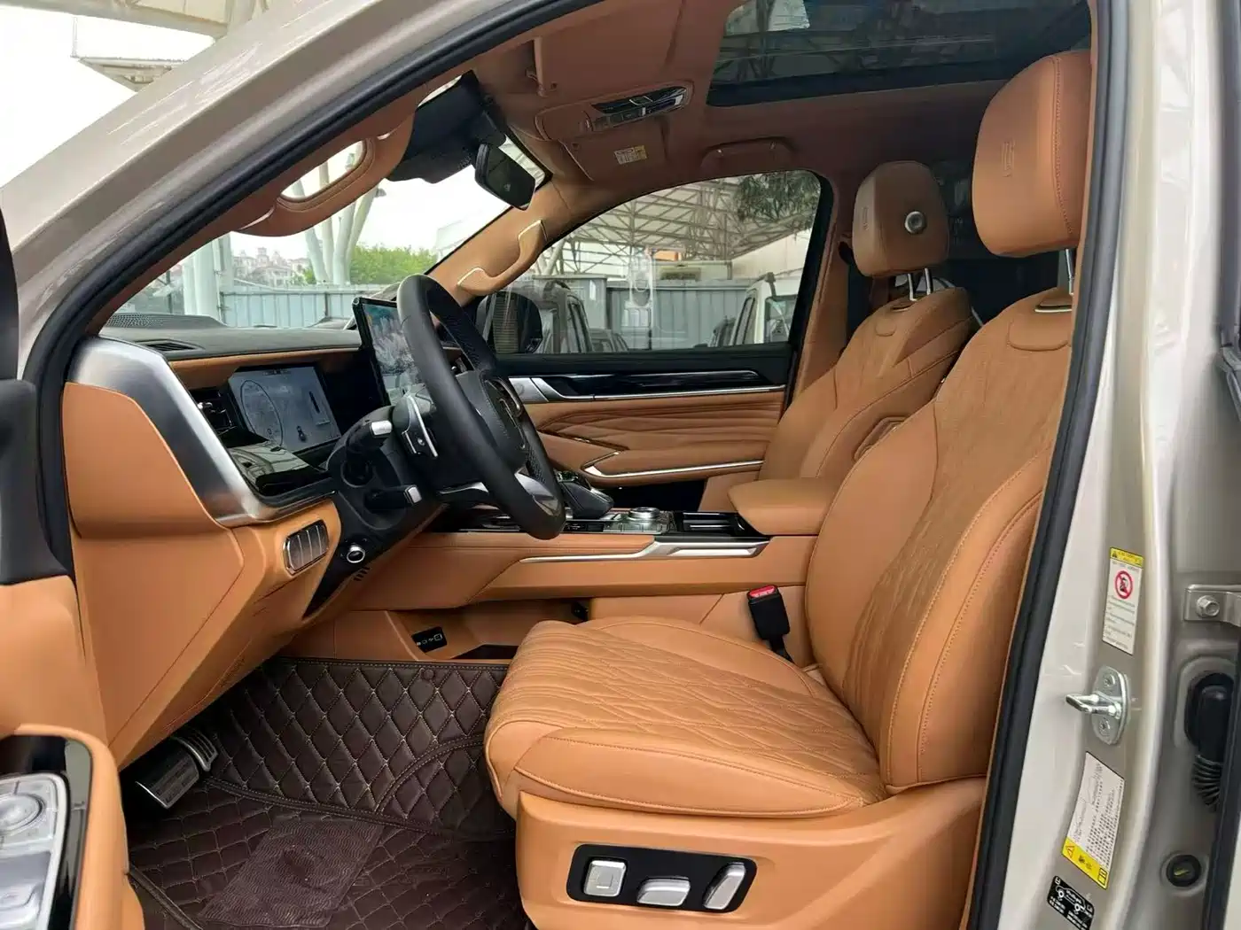 Tank 500 2023 3.0T Business Edition (5-seater) фото 3