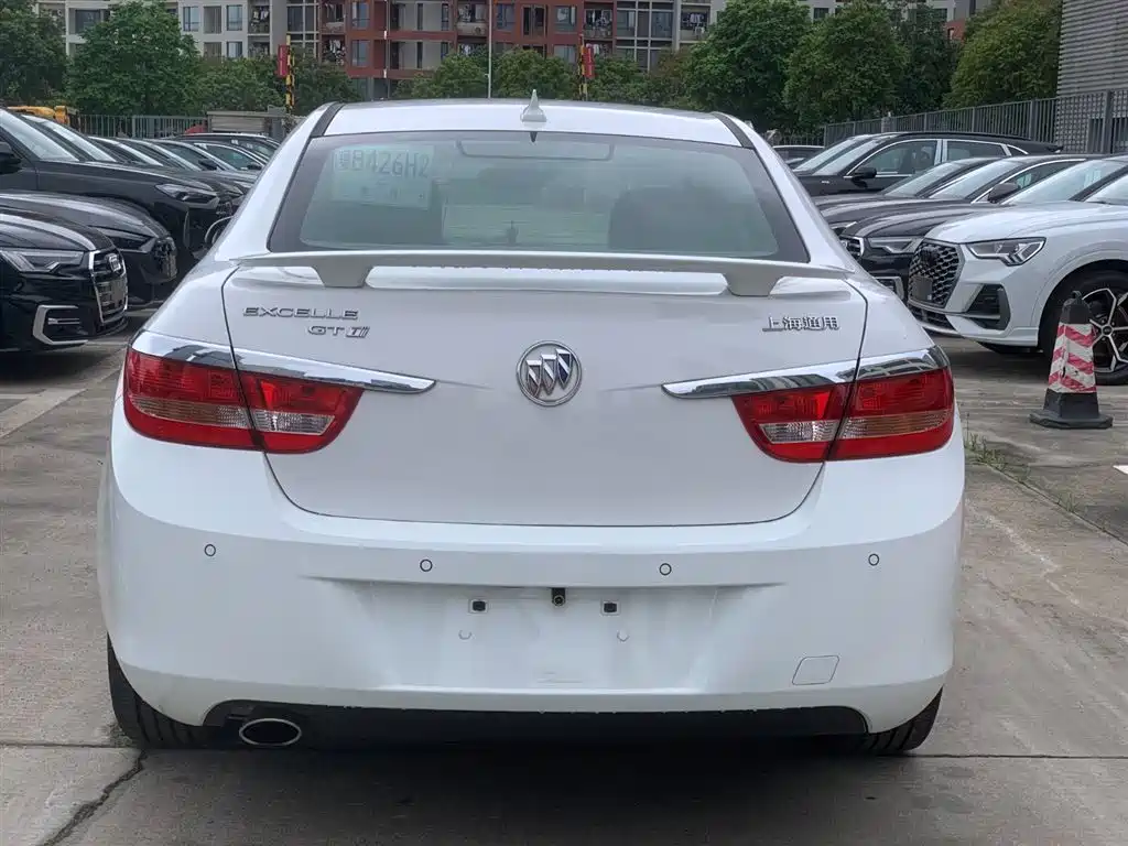 Buick Excelle 2013 GT 1.6T Automatic Sport Fashion Edition фото 3