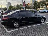 Photo 4 - Mercedes-Benz E-Class