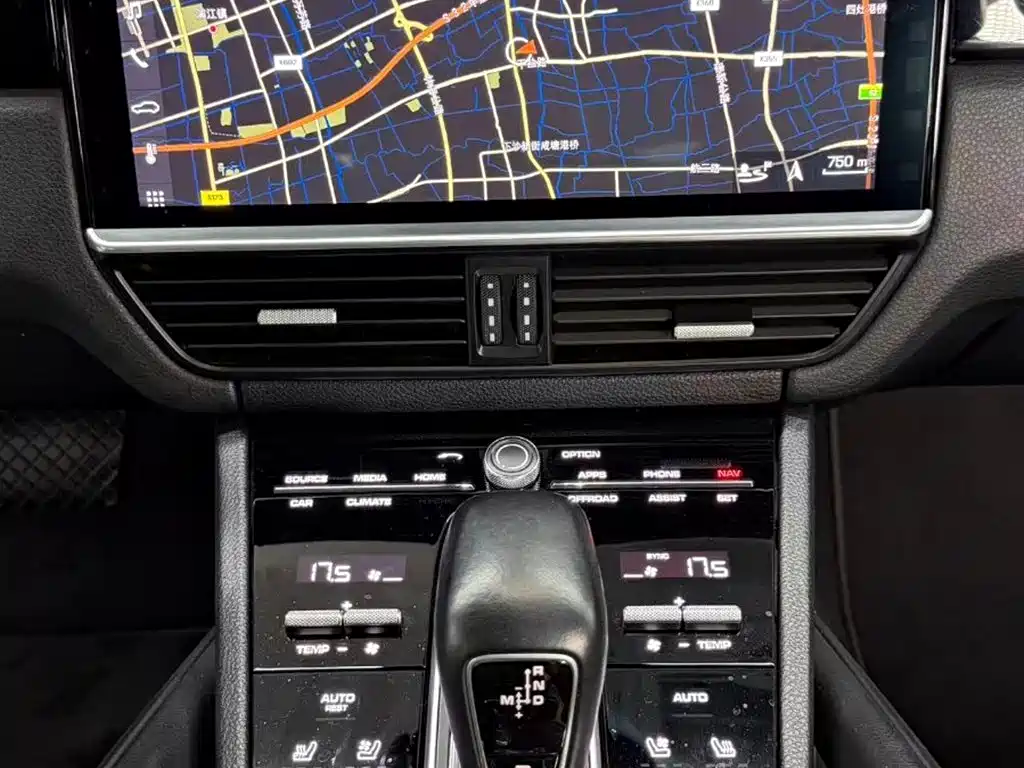 Porsche Cayenne 2019 Cayenne Coupé 3.0T фото 6