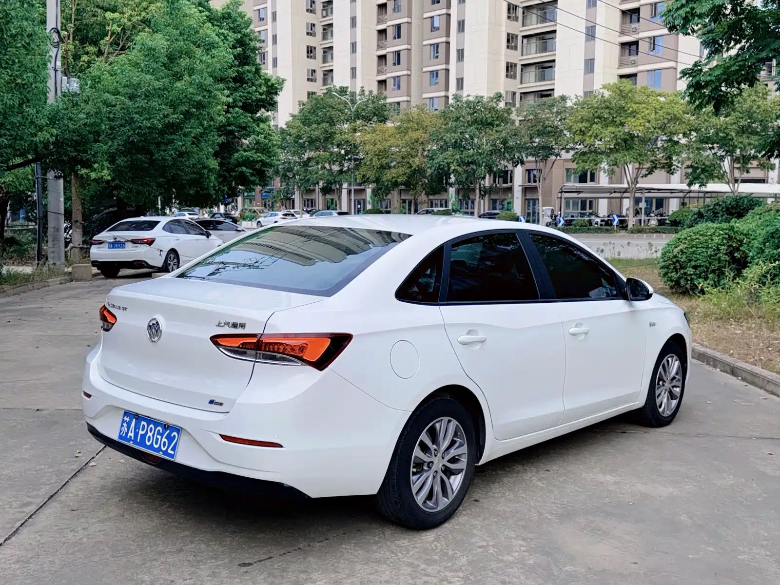 Фото 4 - Buick Excelle