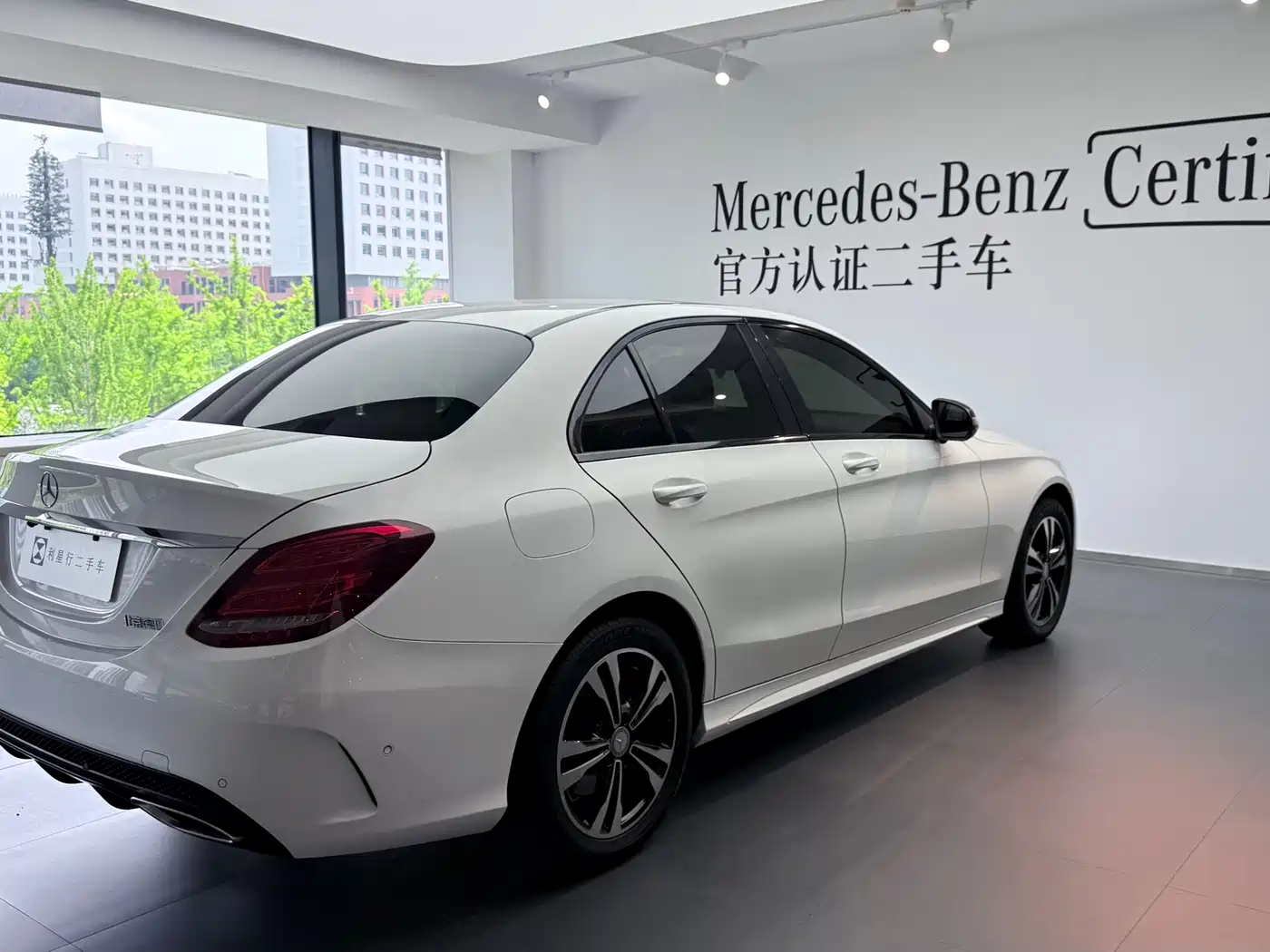 Mercedes-Benz C-Class 2017 C 200 Sport фото 15