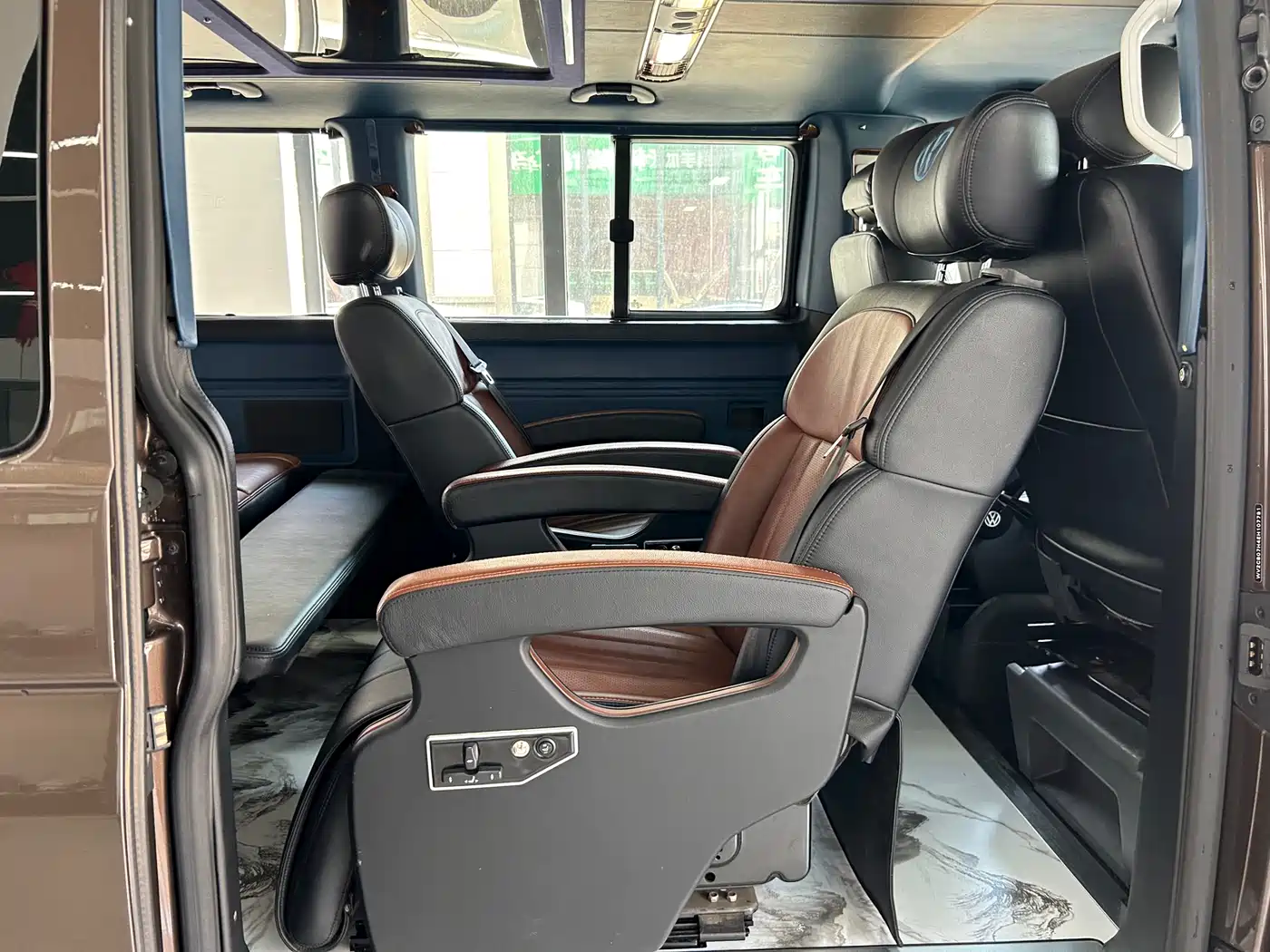 Volkswagen Caravelle 2014 2.0TSI 4WD Comfort Edition фото 23