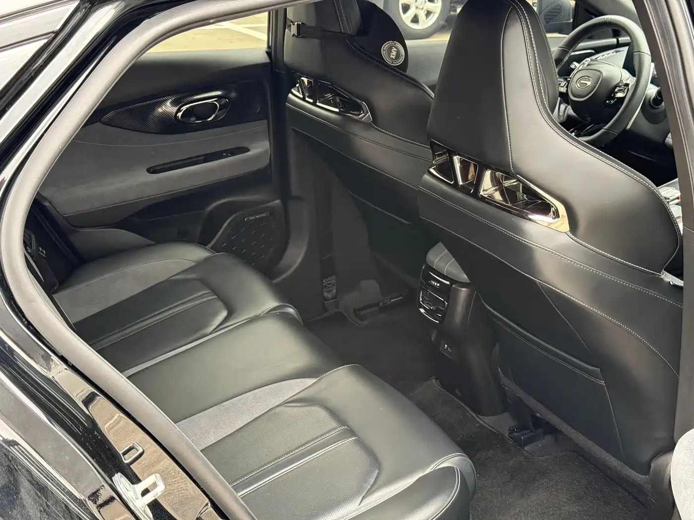 GAC Trumpchi Trumpchi Emkoo 2023 400T Automatic R PRO фото 12