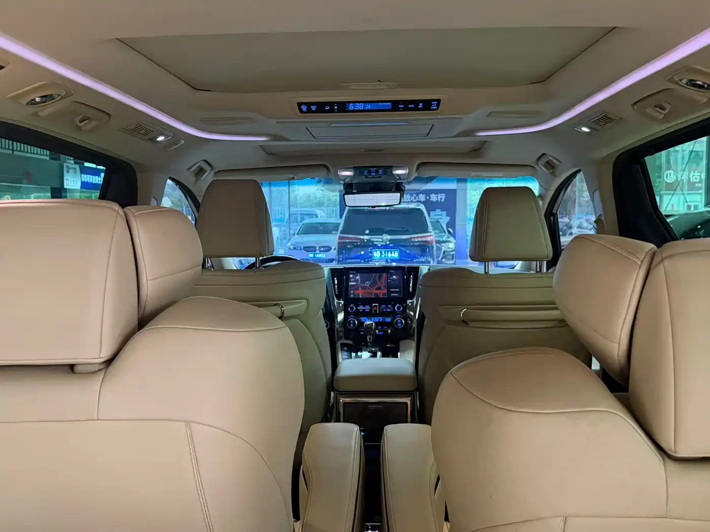 Toyota Vellfire 2021 Crown Hybrid 2.5L HV Premium Edition фото 5