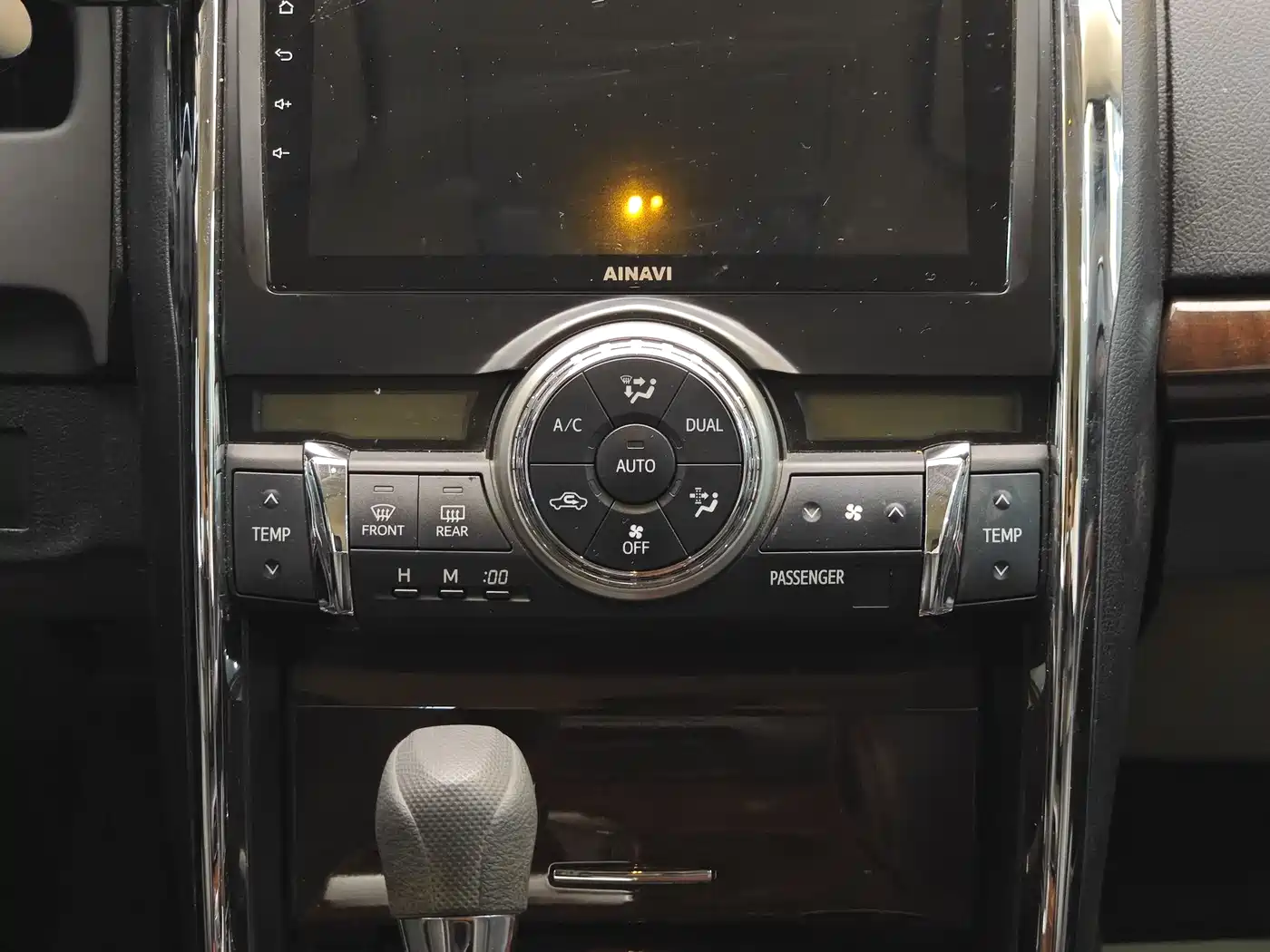 Toyota Reiz 2013 2.5S Elite Edition фото 17