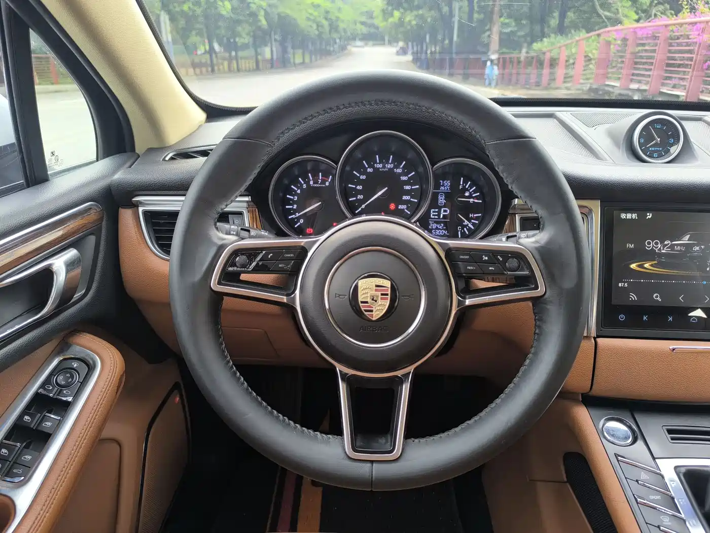 Zotye SR9 2017 2017 2.0T Auto Ultimate Dream Edition