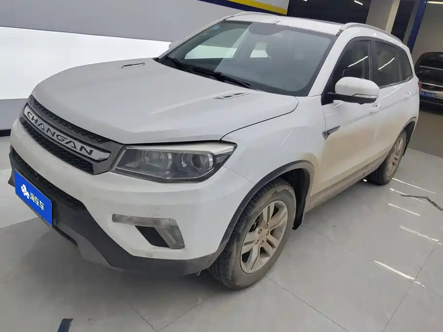 Фото 1 - Changan CS75