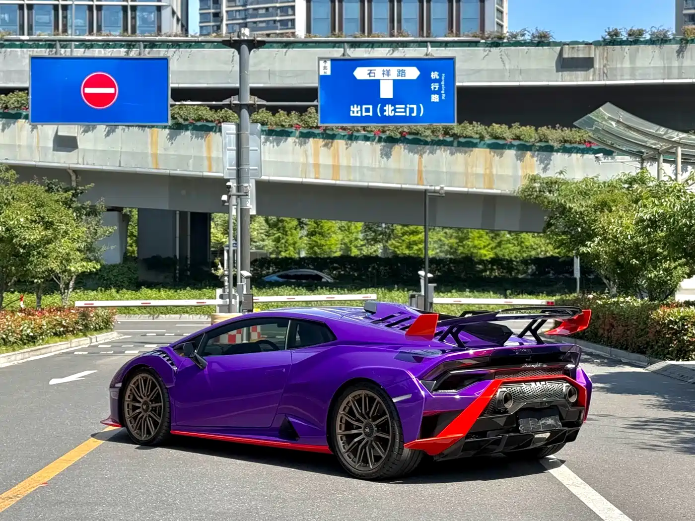 Lamborghini Huracán 2021 Huracán STO фото 9