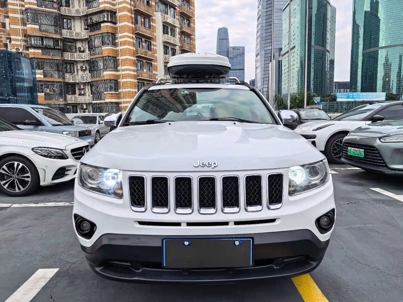Фото 2 - Jeep Compass (Import)