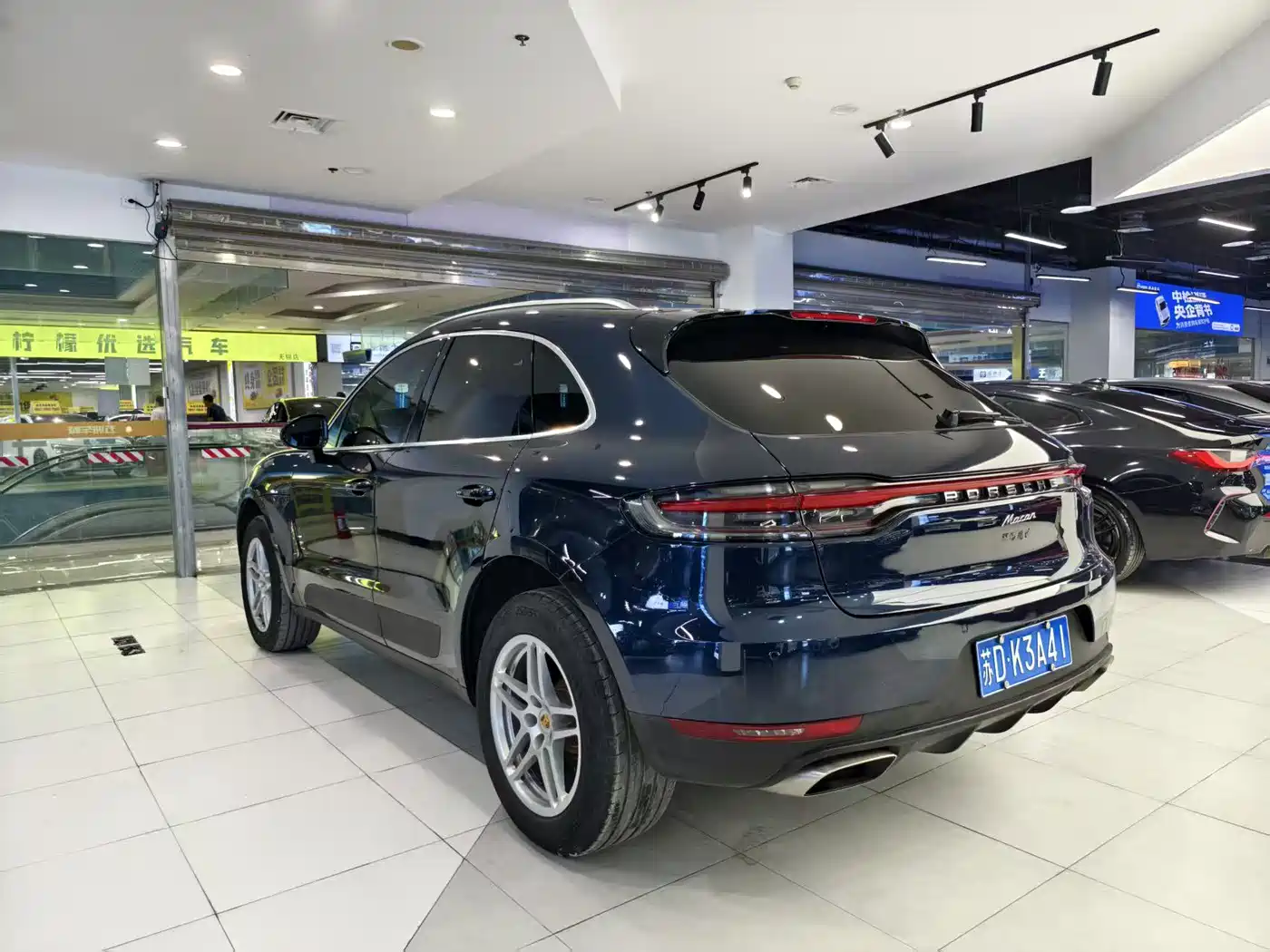 Porsche Macan 2021 Macan 2.0T фото 17