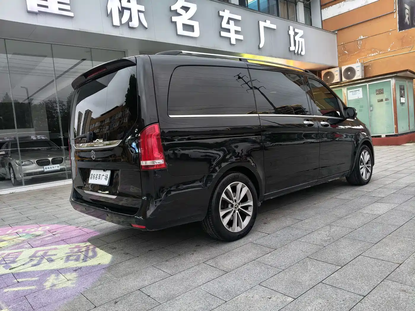 Mercedes-Benz V-Class 2022 V 260 Pilot Edition фото 6