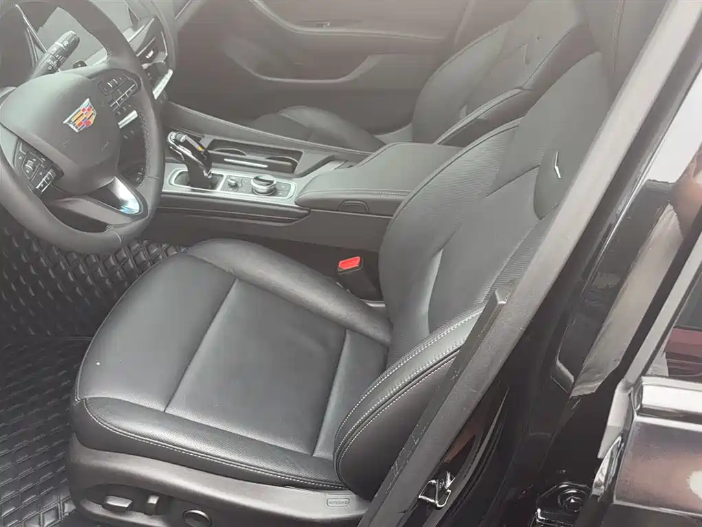 Cadillac CT5 2023 28T Luxury Style (Standard Edition) фото 10
