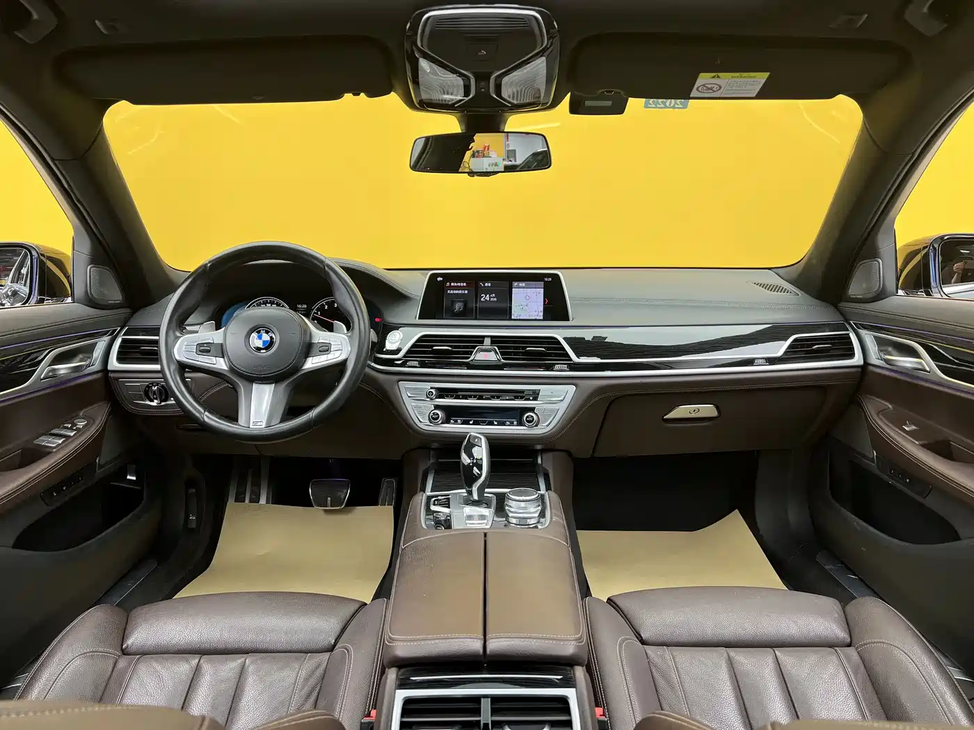 BMW 7 Series 2018 730Li Leading Type M Sport Package фото 16