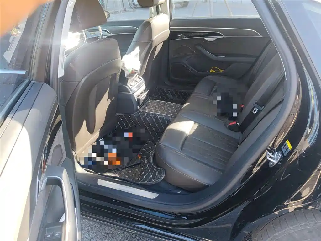 Audi A8 2018 A8L 55 TFSI quattro Launch Elite фото 15