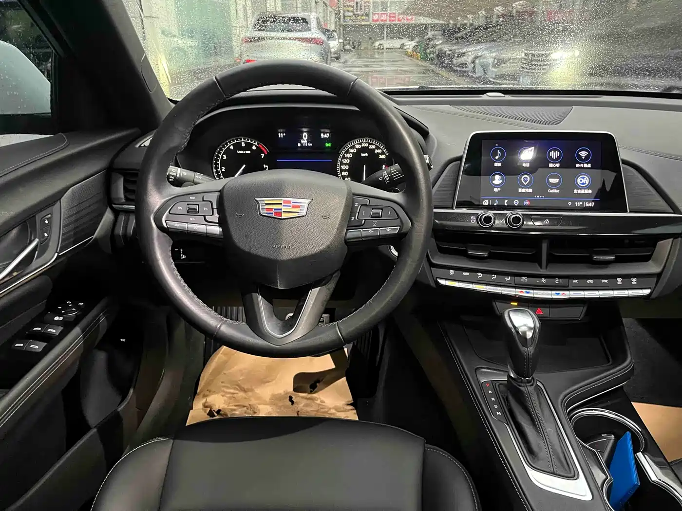 Cadillac CT4 2022 28T Fashion Style фото 8