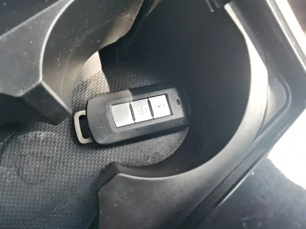 Фото 9 - Mitsubishi Outlander