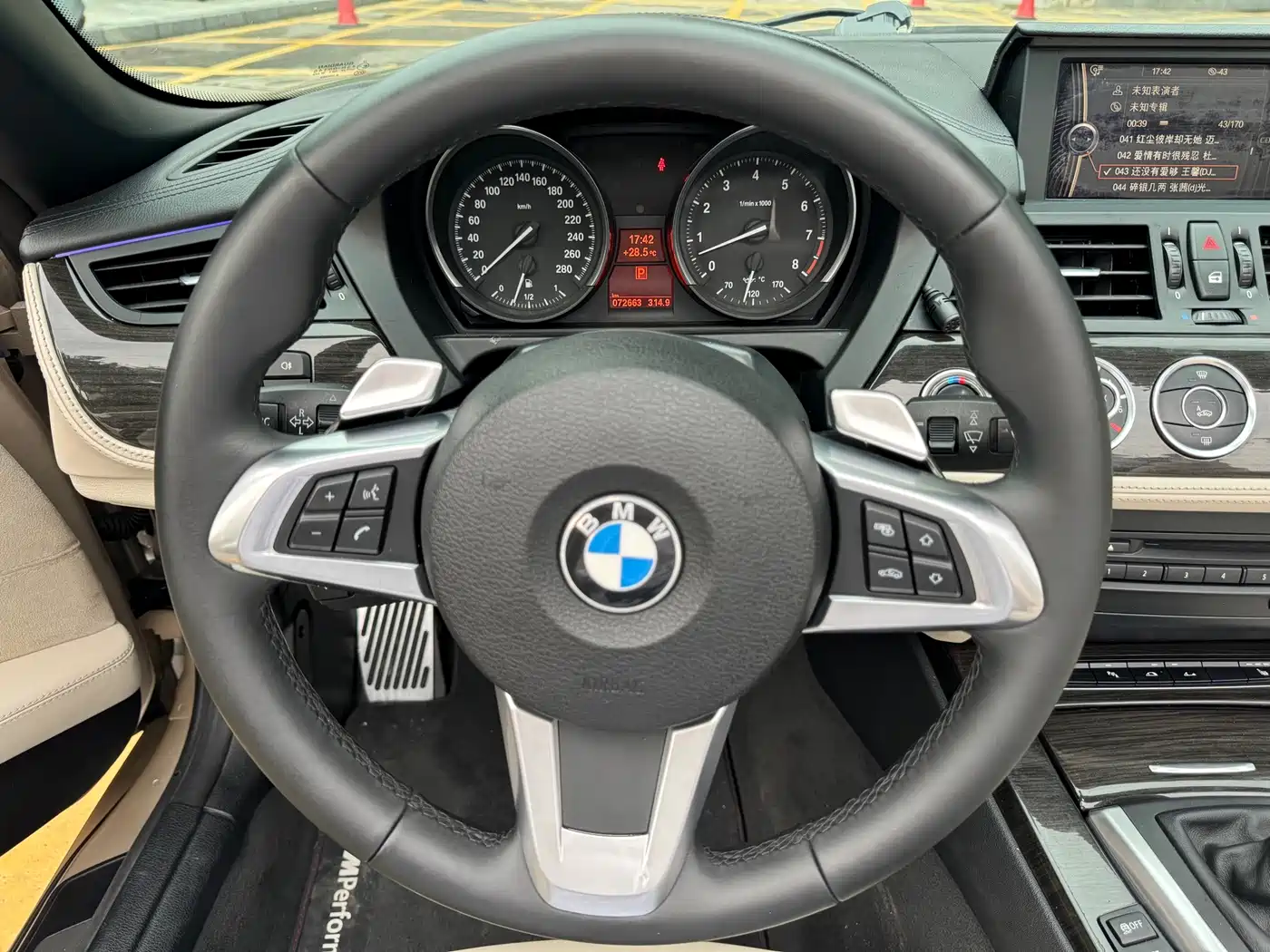BMW Z4 2011 2009 sDrive35i Fashion Edition