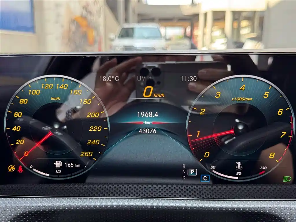 Mercedes-Benz A-Class 2021 A 200 L Sport Sedan Fashion Edition фото 13