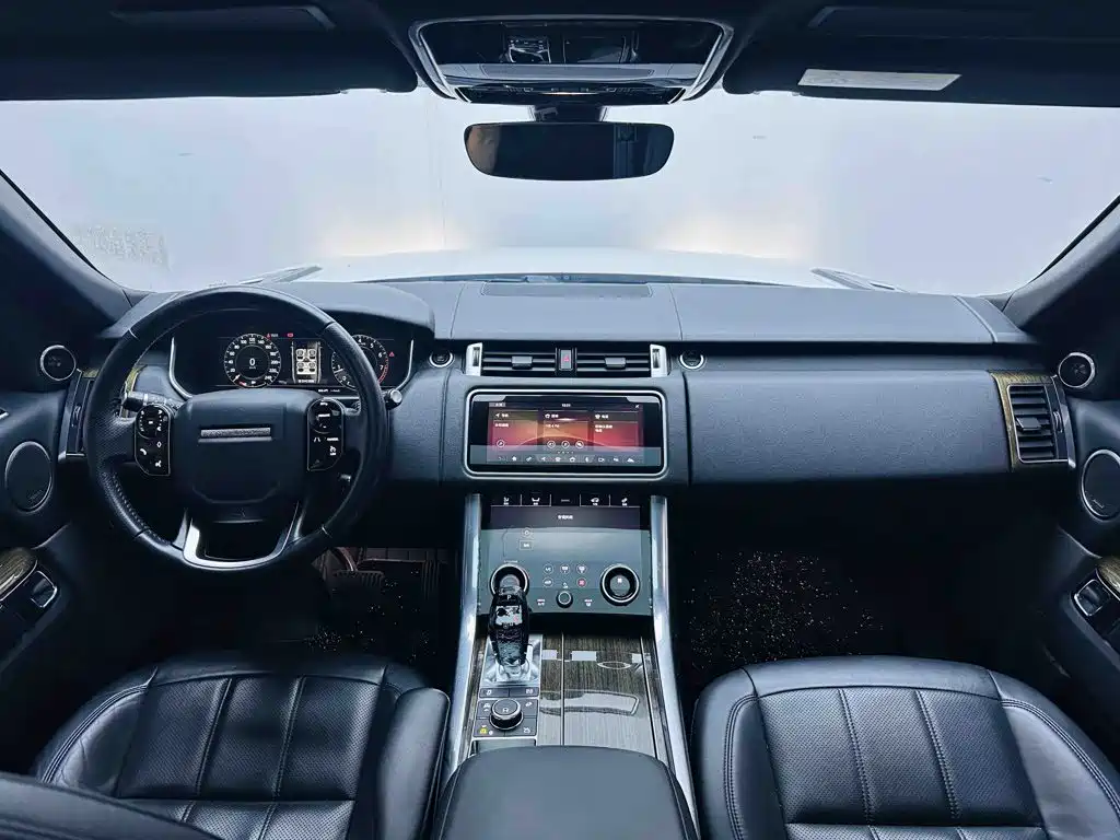 Land Rover Range Rover Sport PHEV 2019 2018 Model P400e