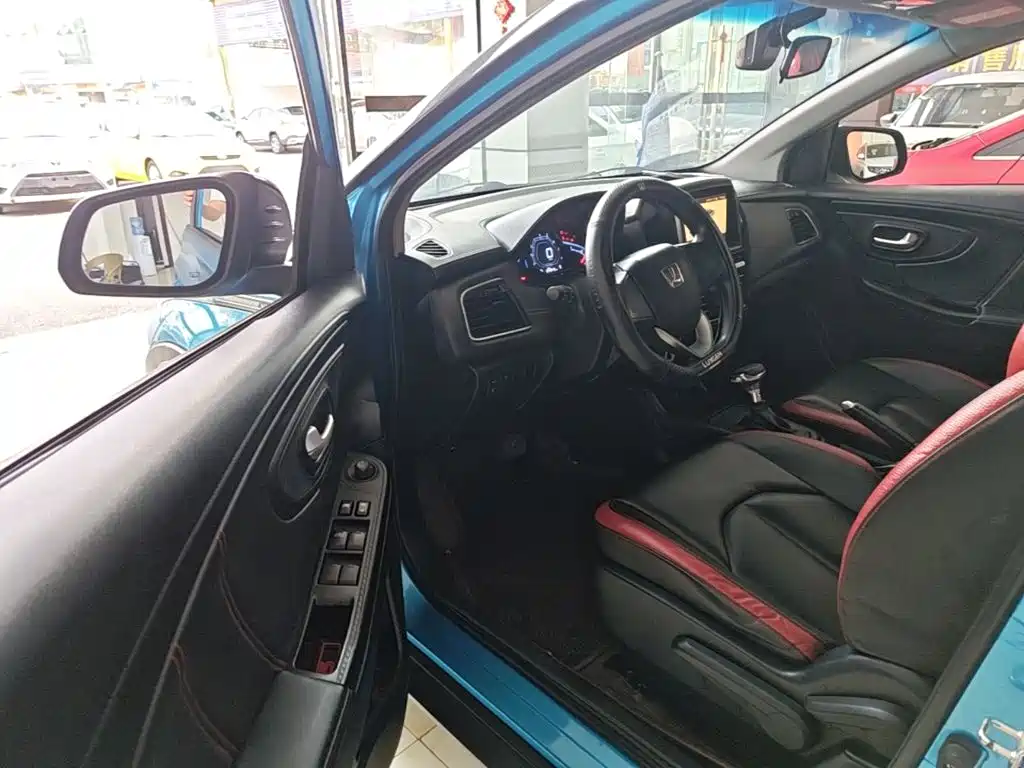 Luxgen U5 SUV 2018 2017 1.6L CVT Knight Edition