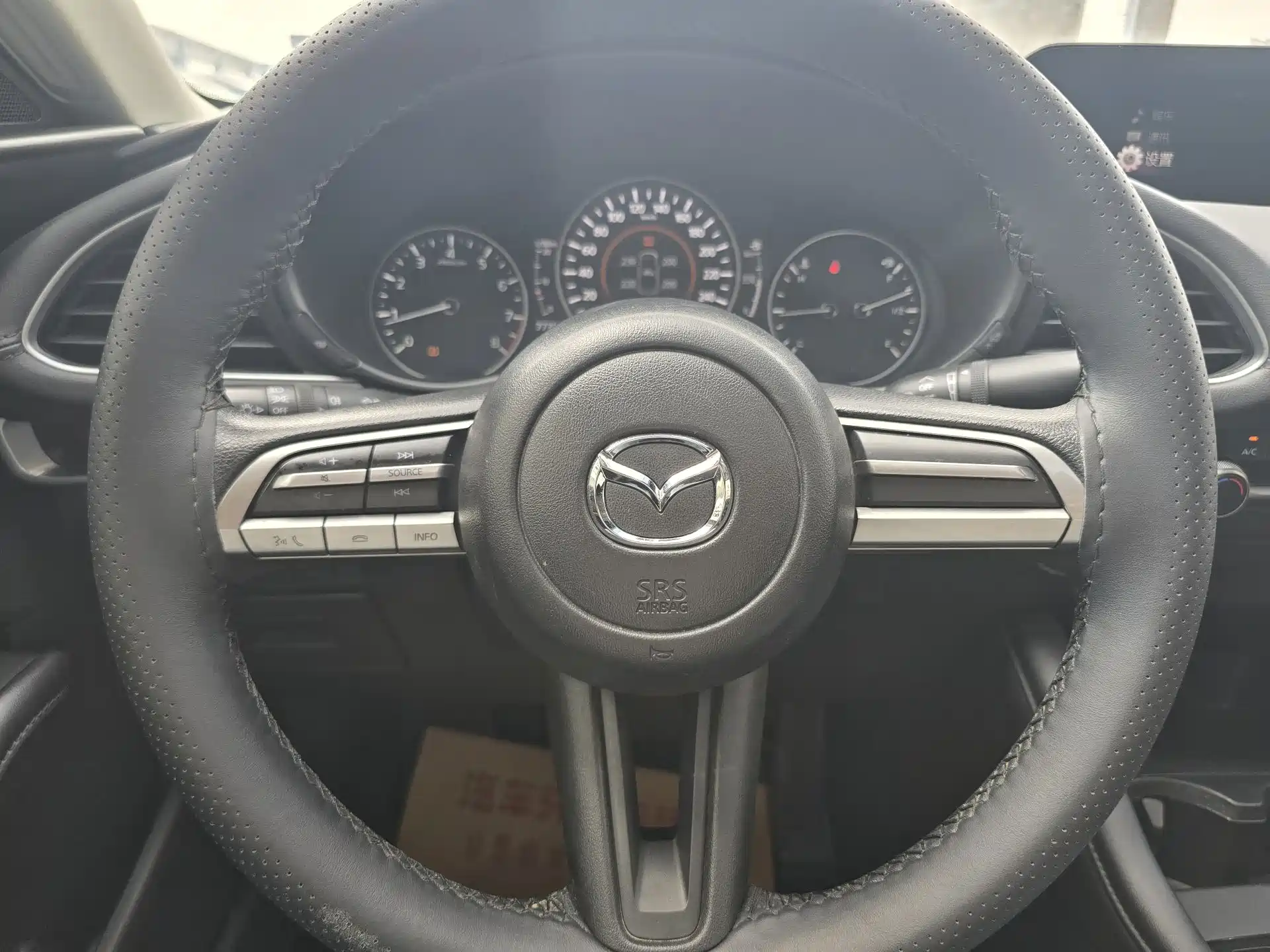 Фото 9 - Mazda Mazda 3