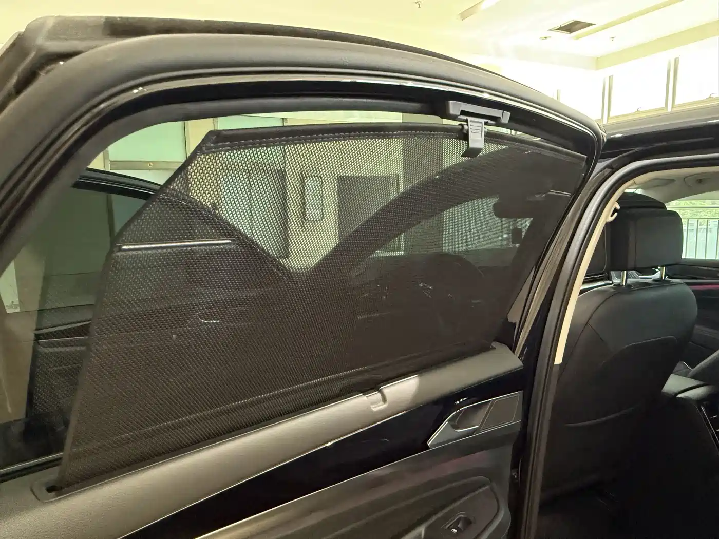 Volkswagen Passat 2024 380TSI Dragon Glory Edition фото 12