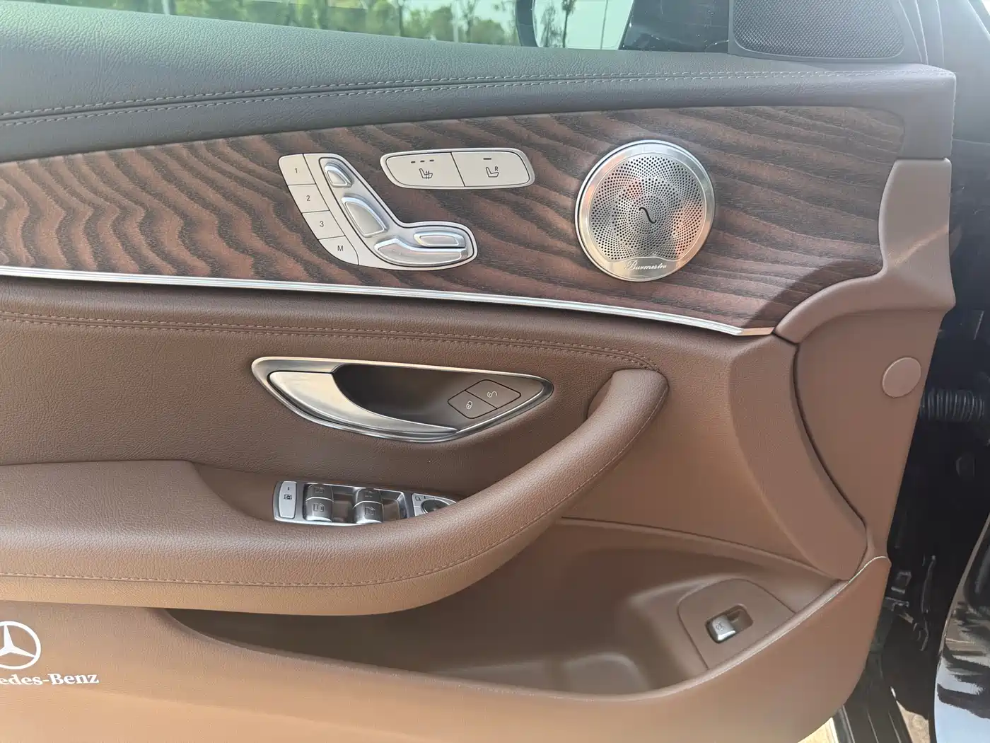 Mercedes-Benz E-Class 2021 E 300 L Fashion фото 24