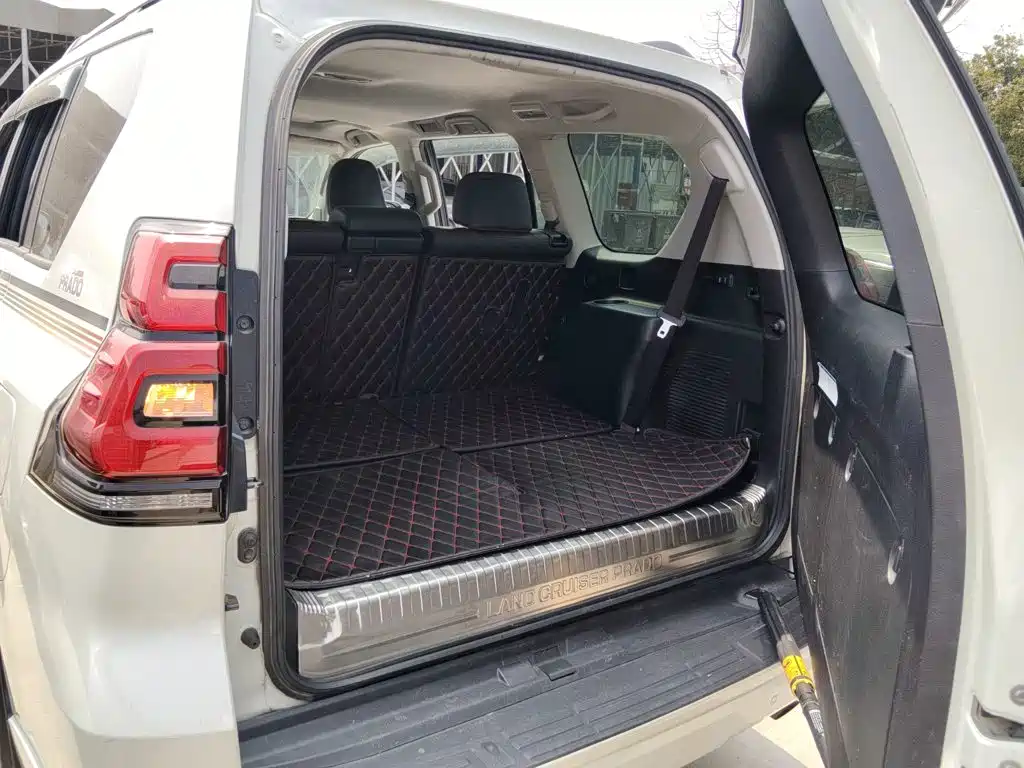 Toyota Prado 2020 2019 3.5L Automatic TX-L Zunxiang Edition with Rear-mounted Spare Tire