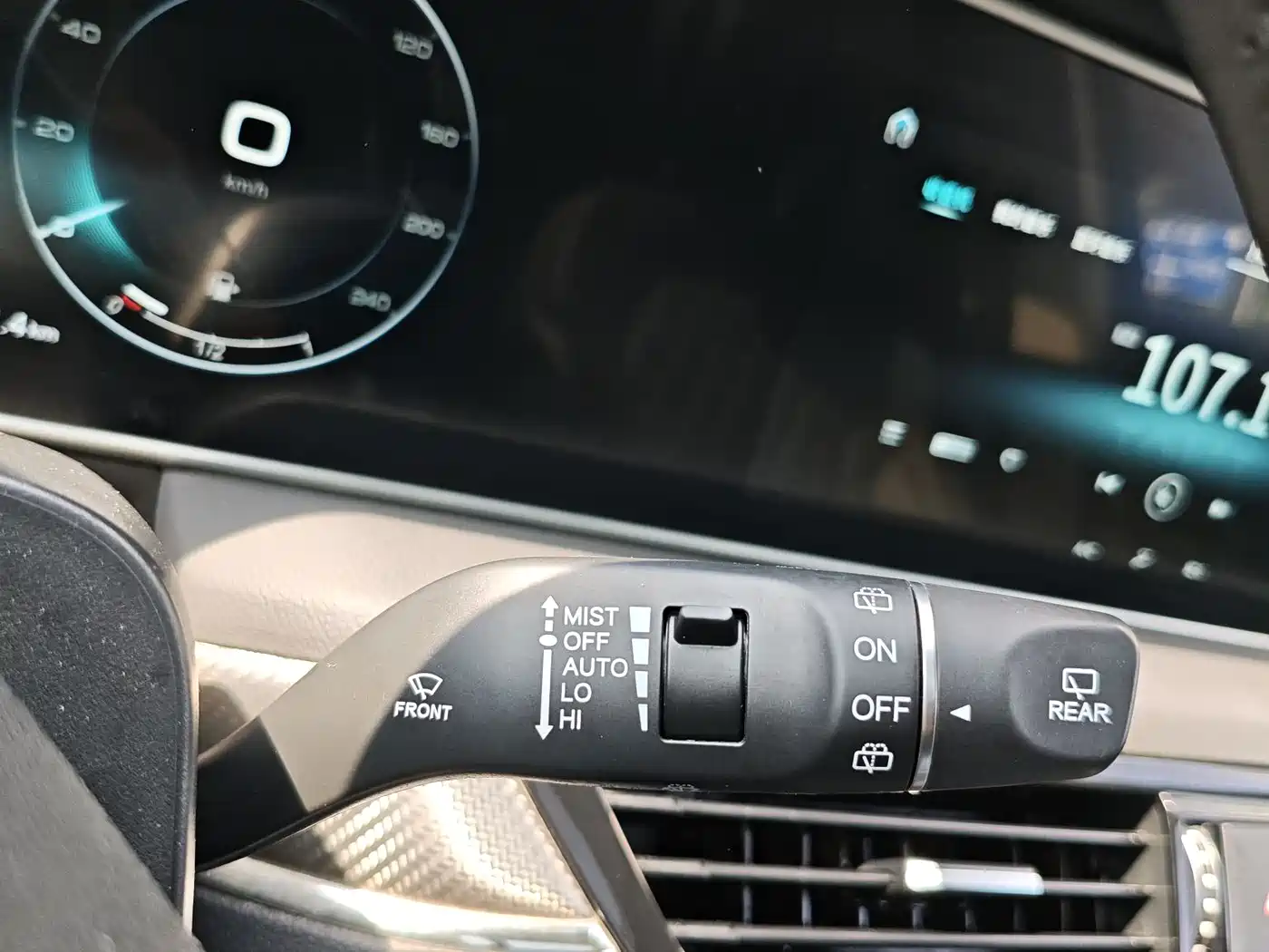 Hongqi HS5 2019 2.0T Smart Connect Enjoy 4WD Edition фото 10