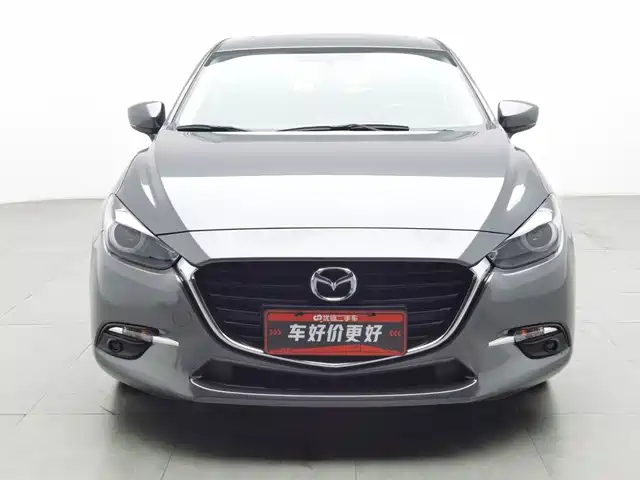 Mazda Mazda3 Axela 2017 Hatchback 1.5L Auto Luxury China VI — фото 3