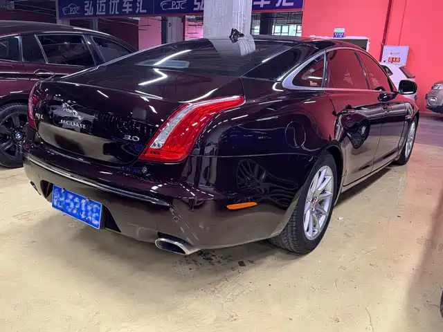 Jaguar XJ 2014 XJL 3.0 SC 2WD Panoramic Business Edition — фото 4