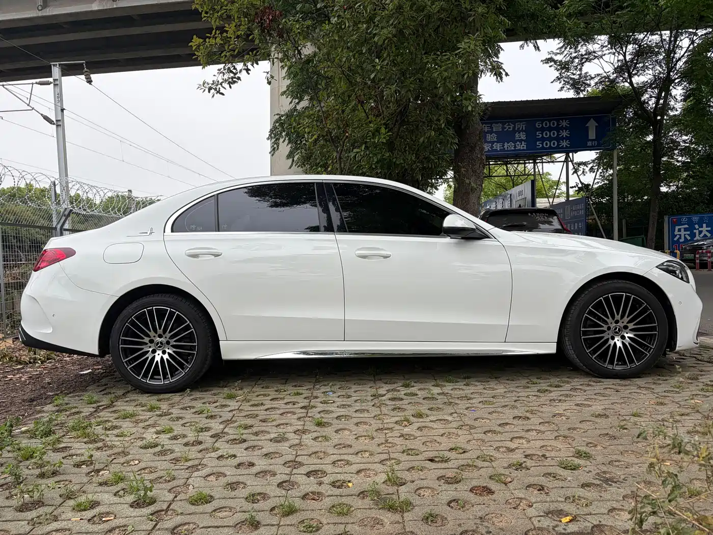 Mercedes-Benz C-Class 2023 C 200 L Sport фото 4