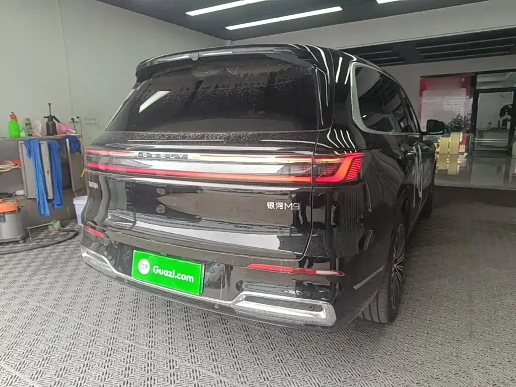 Geely Galaxy Galaxy M9 2025 2025 Base Model