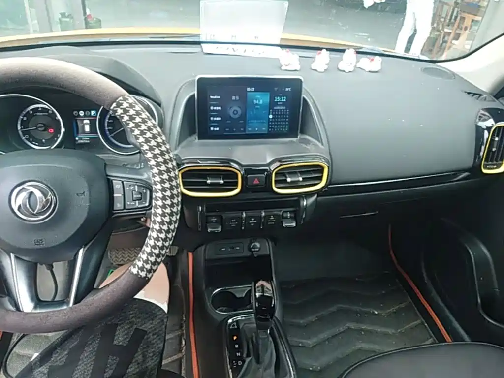 Dongfeng Aeolus Dongfeng Fengshen AX4 2018 2017 1.4T DCT Trendy