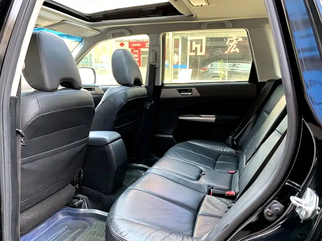 Subaru Forester 2009 Model 2.5XS Automatic Luxury фото 8