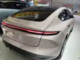 Фото 7 - NIO ET5