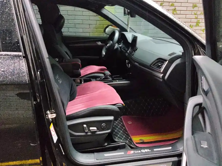Audi Q5L 2024 Model 45 TFSI Luxury Dynamic фото 8